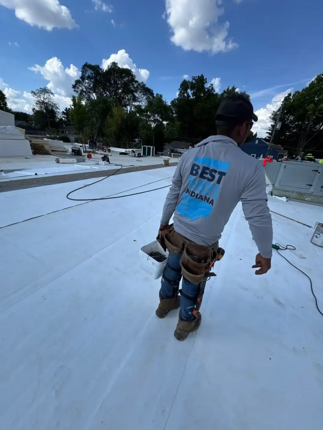 Manufacturer-certified roof installation in Clarksville